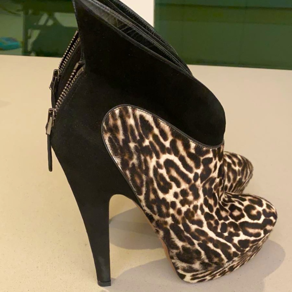 Alaia Booties Pony Hair